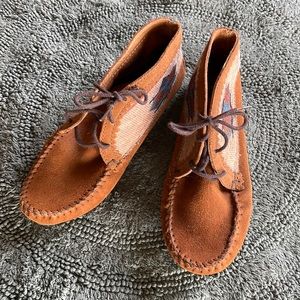 Minnetonka moccasins. Never worn. Size 8.